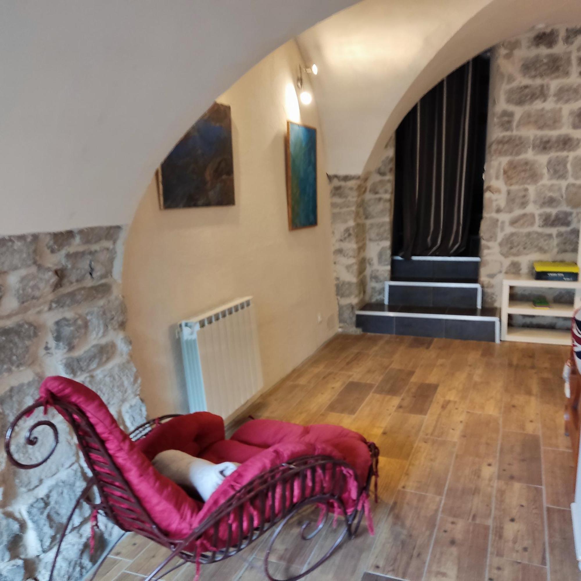 Maison Pierre Et Voute Au Coeur Du Village Balazuc Buitenkant foto